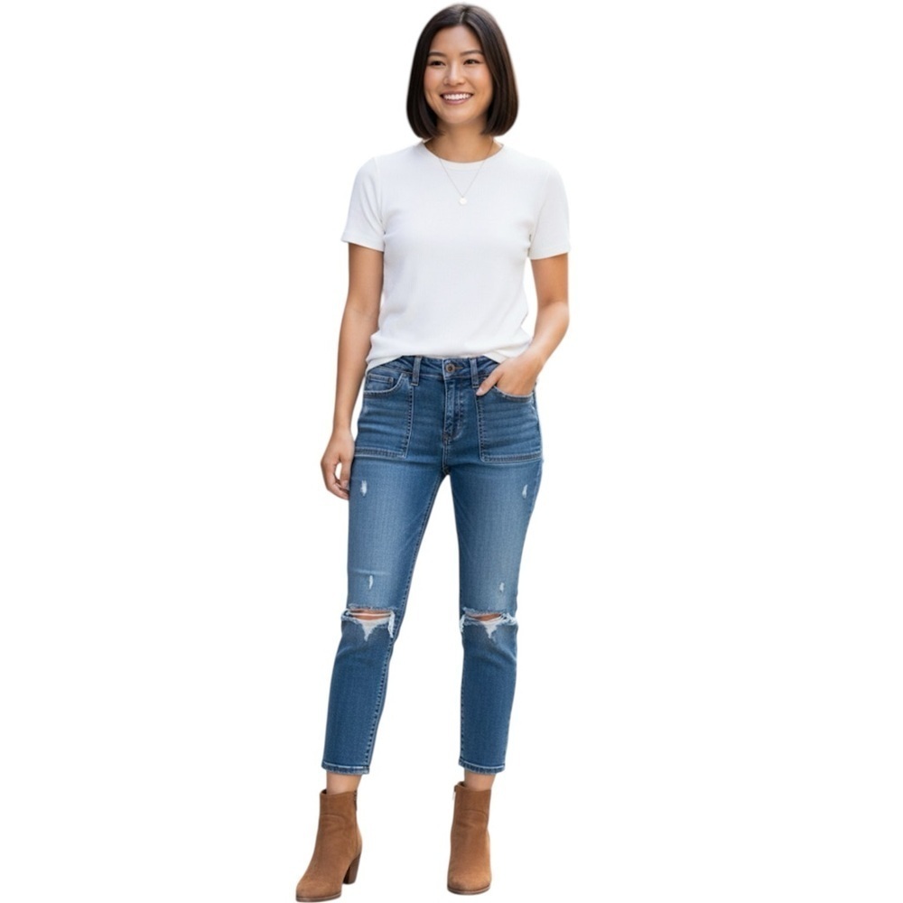 Kenneth Cole Reaction Women's Distressed Denim Cropped Jeans size 6